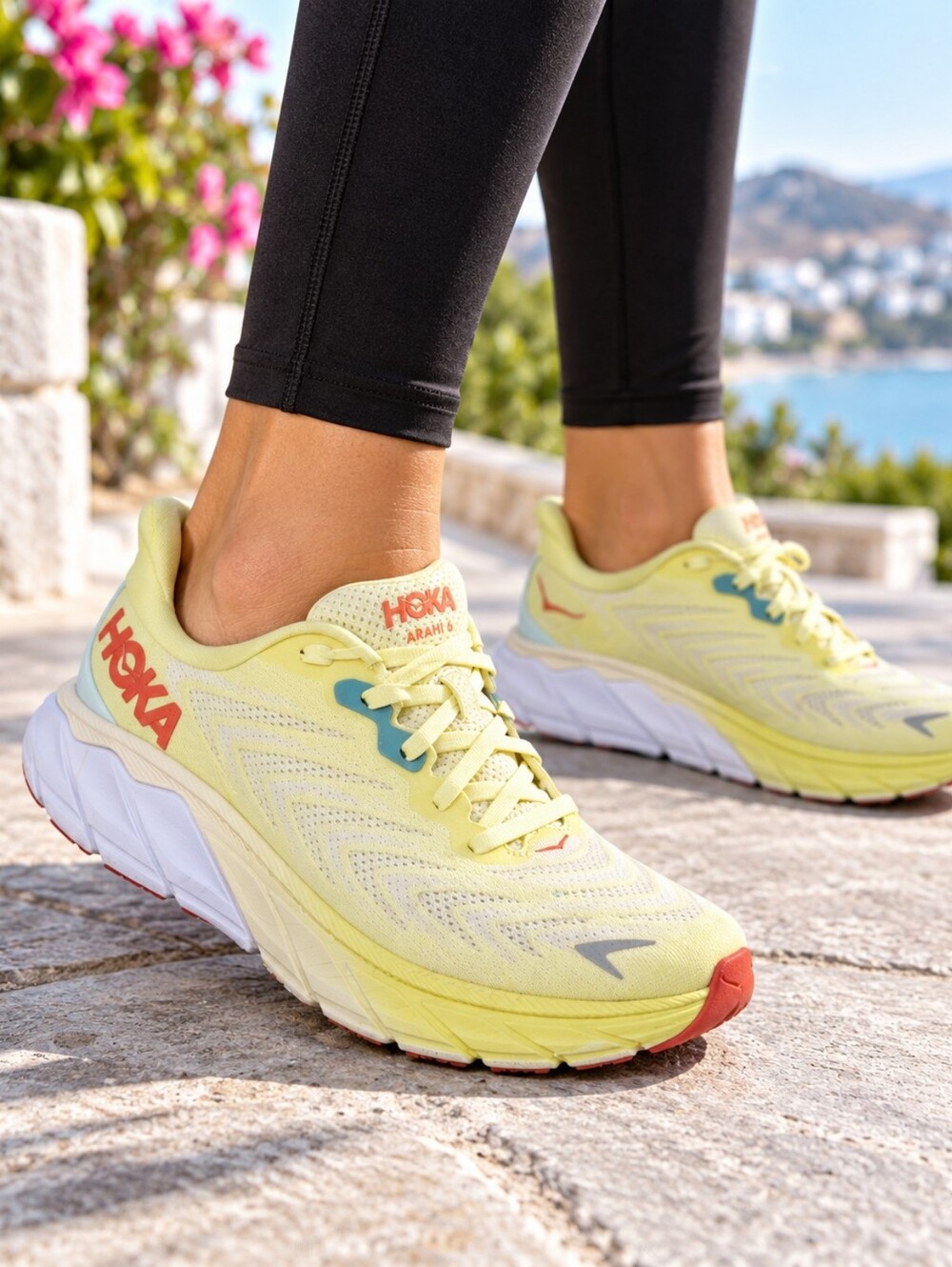 HOKA Arahi 6 Womens 8B Stability Road Running Shoes Cushioned Athletic Sneakers